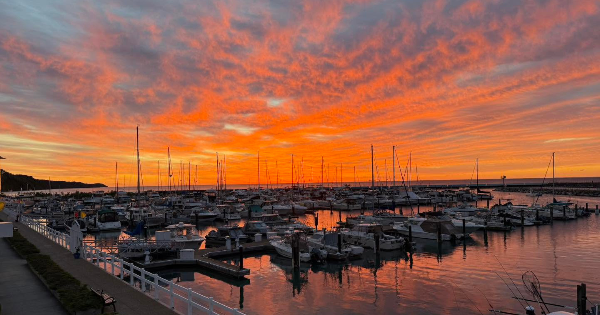 Sunrise over the Marina Sunrise over the Port Washington Marina
